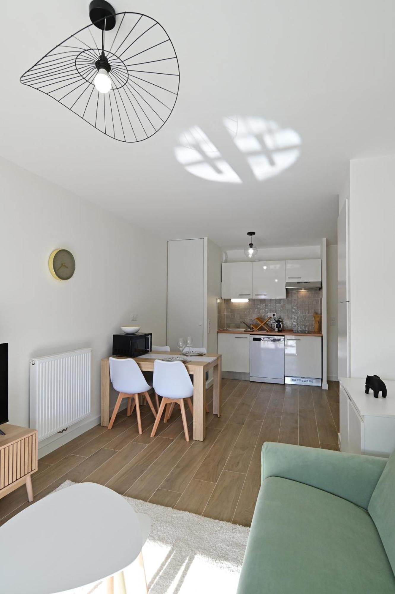 Biscawai Chaleureux Et Cosy Avec Terrasse Lejlighed Biscarrosse Eksteriør billede
